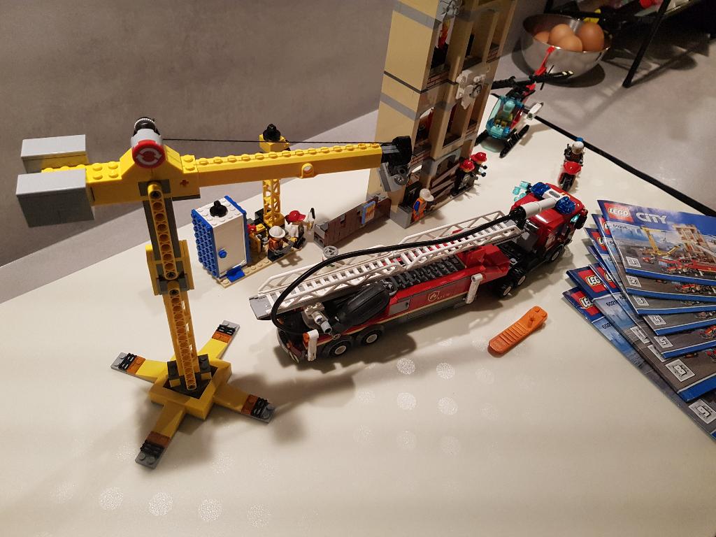Lego 60216 - Downtown Fire Brigade, Compleet, Lego, Ophalen of Verzenden, Complete set