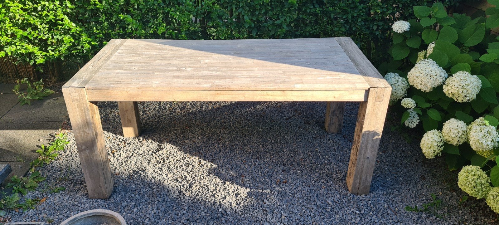 Robuuste houten tuintafel - Teakhout, Ophalen of Verzenden, Gebruikt, Rechthoekig, Teakhout