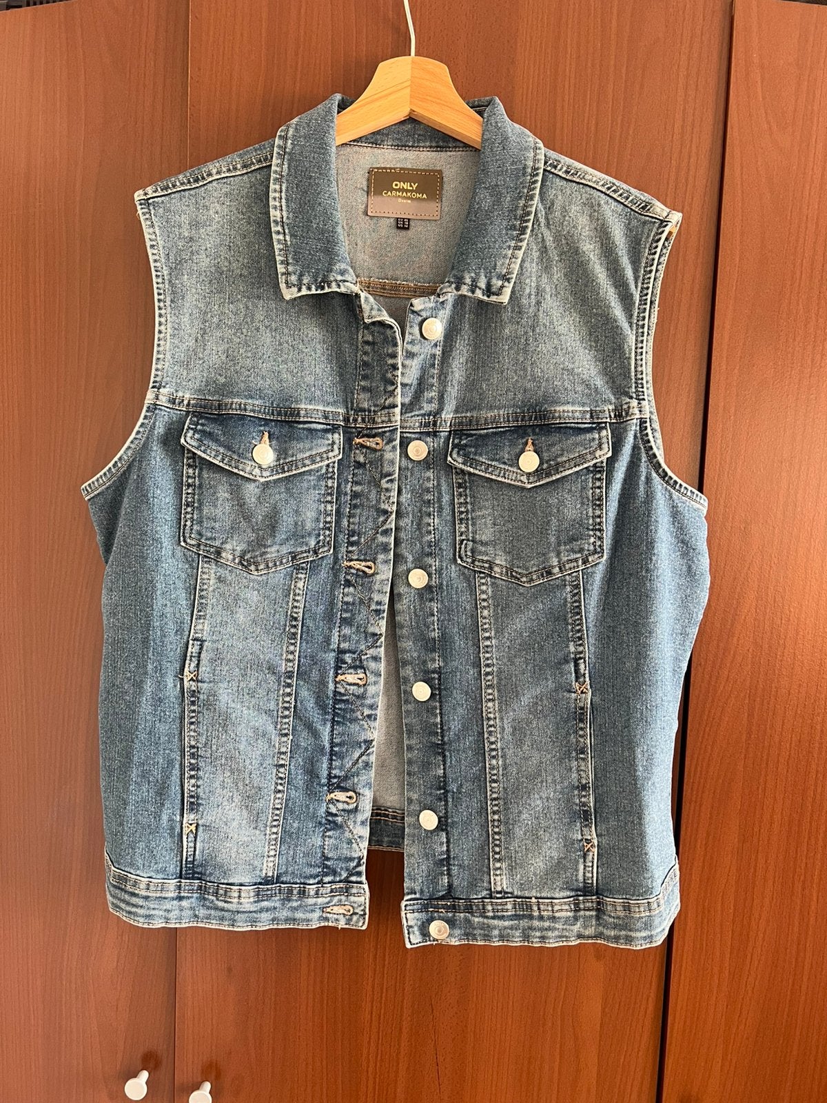 Spijkerjack zonder mouwen, ONLY Carmakoma, maat 46., Kleding | Dames, Ophalen of Verzenden, Zo goed als nieuw, Maat 46/48 (XL) of groter