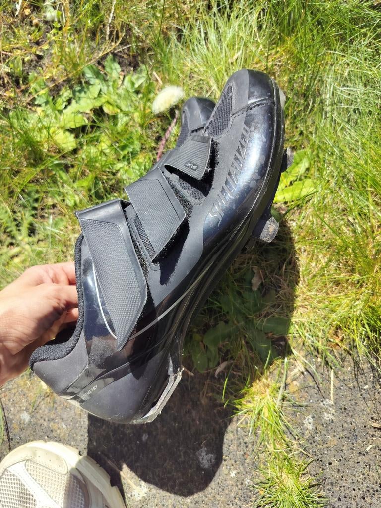 Specialized wielrenschoenen 45 met klikpedalen, Sport en Fitness, Wielrennen, Ophalen of Verzenden