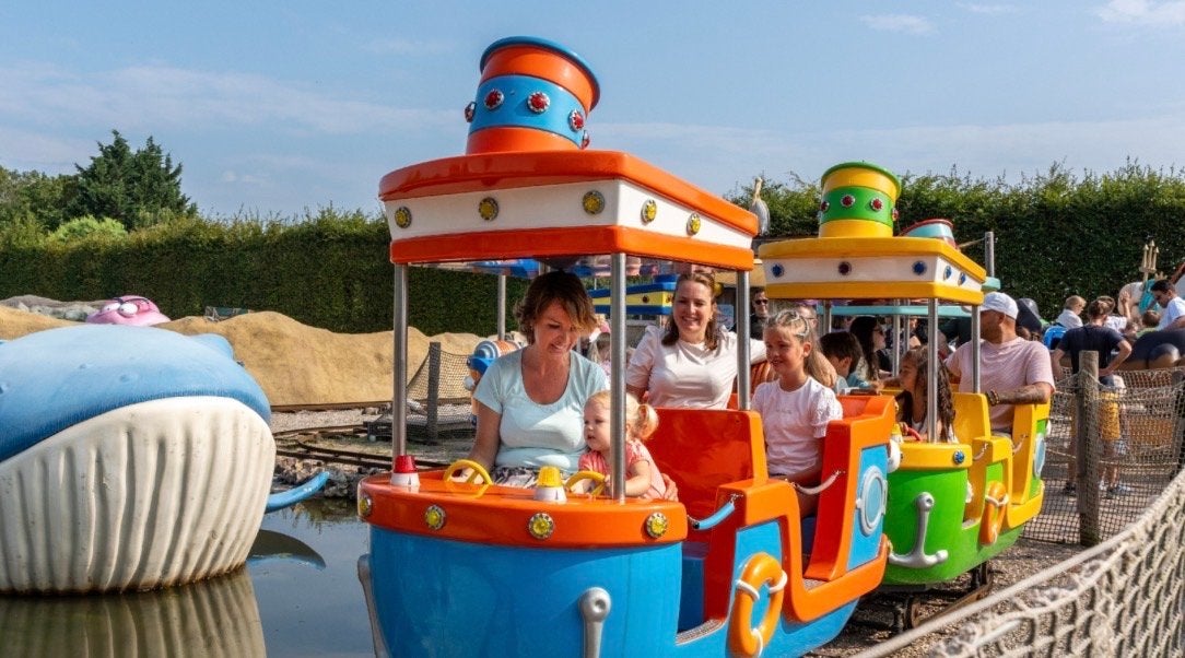 Familiepark Drievliet e-Tickets  - €18-per stuk, Drie personen of meer, Ticket of Toegangskaart