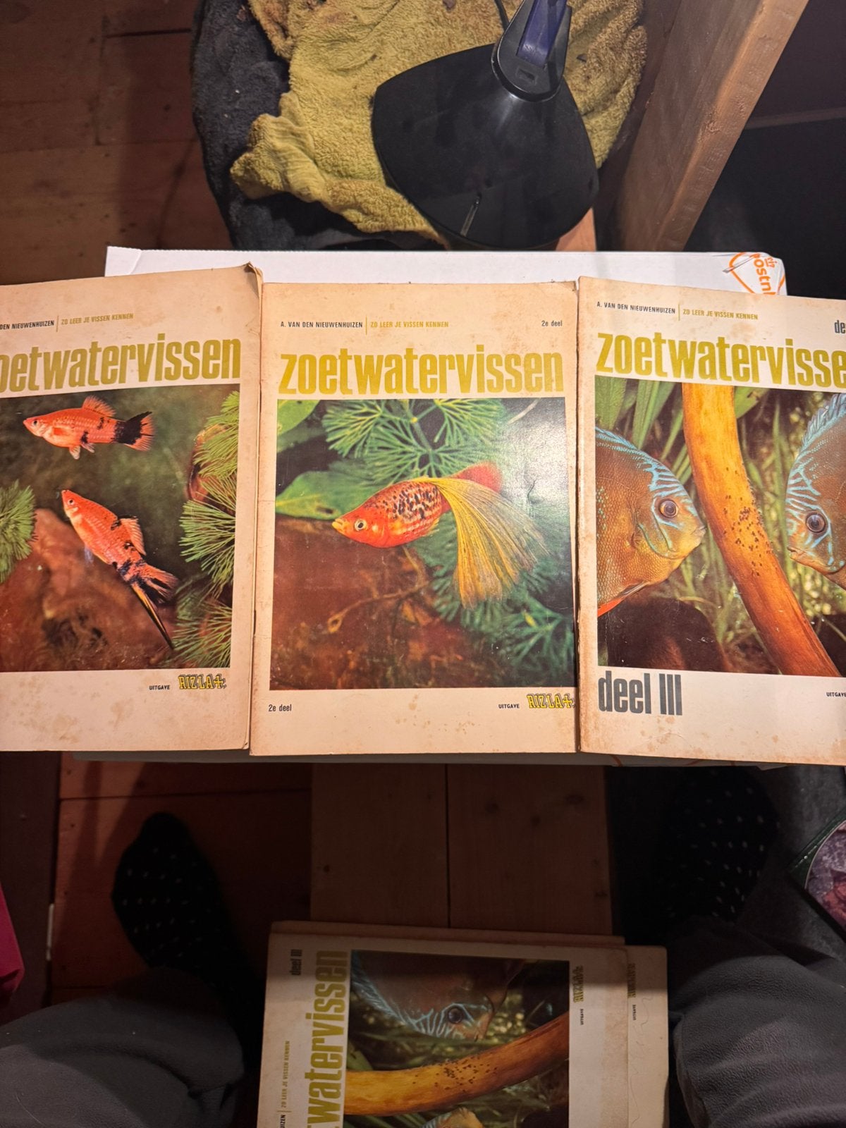 Rizla zoetwatervissen deel 1, 2 en 3, Ophalen of Verzenden, Gebruikt, Meerdere plaatjes