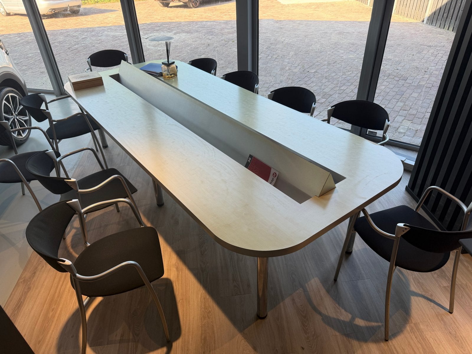 Grote Leestafel met stoelen, Gebruikt, 100 tot 150 cm, 200 cm of meer, Ophalen of Verzenden