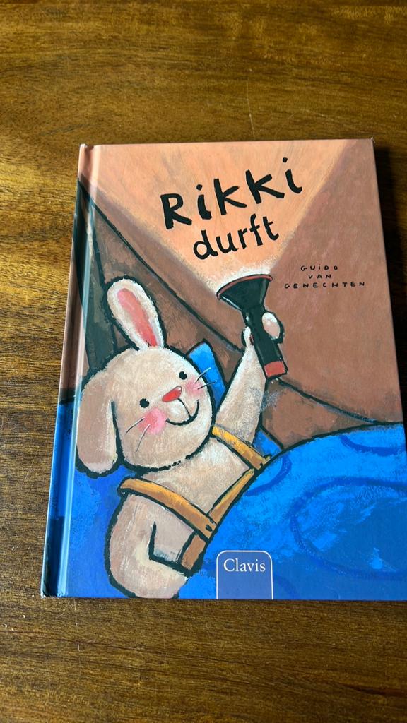 Rikki durft - Guido van Genechten, Ophalen of Verzenden, Gelezen, Prentenboek