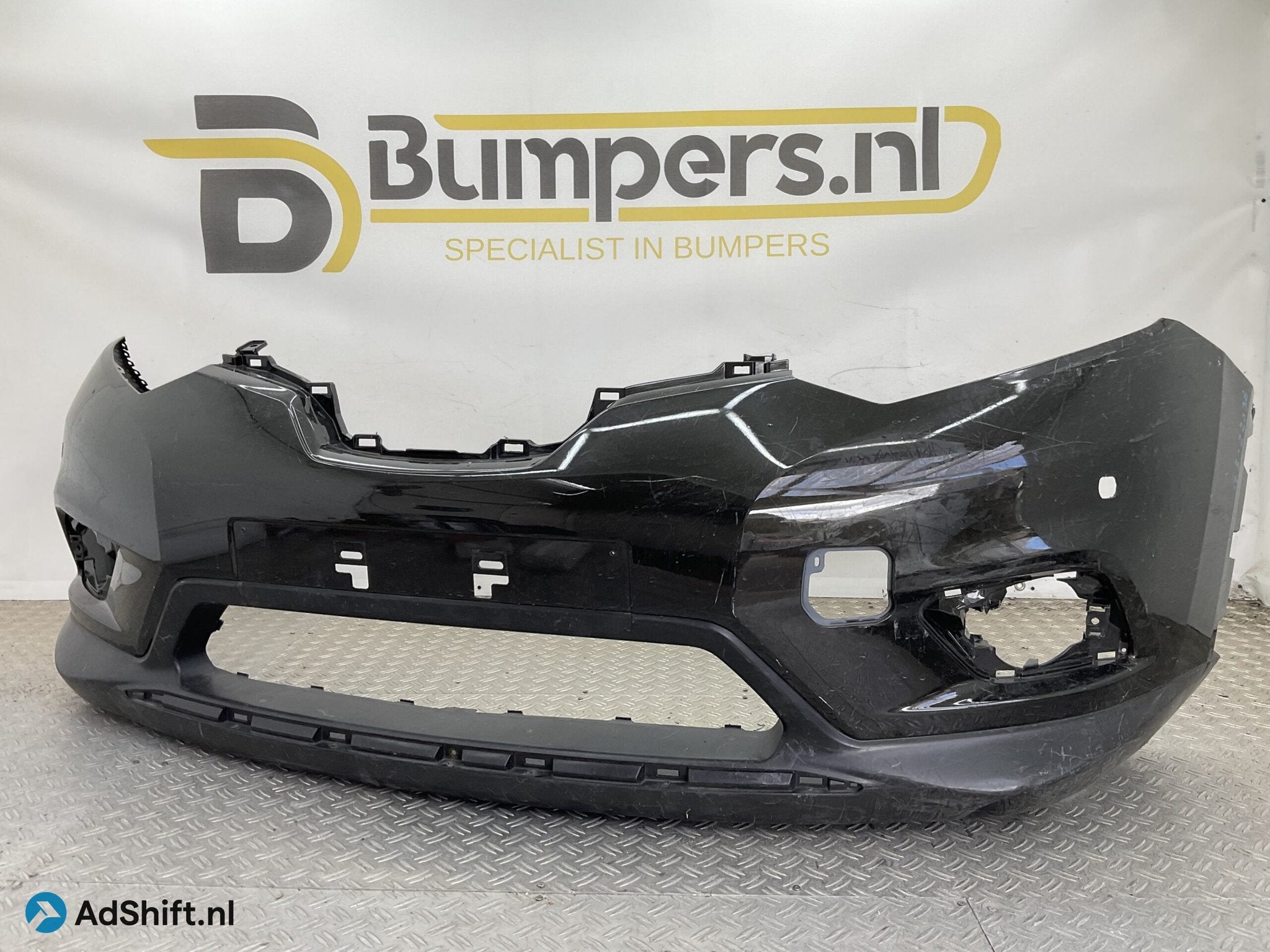 BUMPER Nissan XTrail X-Trail T32 6xpdc 2013-2017 62022-4CE0, Auto-onderdelen, Bumper