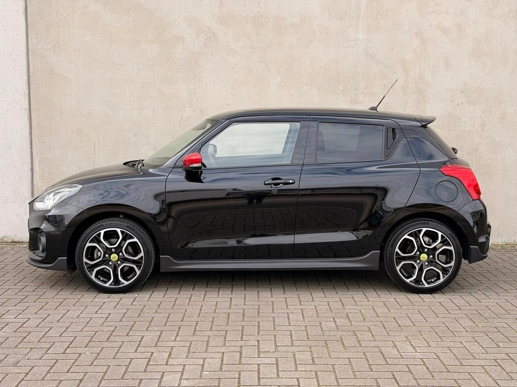 Suzuki Swift 1.4 Sport Smart Hybrid Camera CarPlay ACC 17'', Voorwielaandrijving, Stof, Gebruikt, 4 cilinders