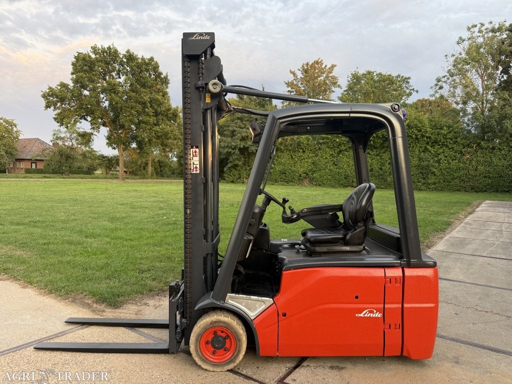 Linde 1600KG elektrisch - Sideshift - Doorkijkmast, Info@vanbeurdenheftrucks.nl, Linde, Heftruck, Ophalen of Verzenden