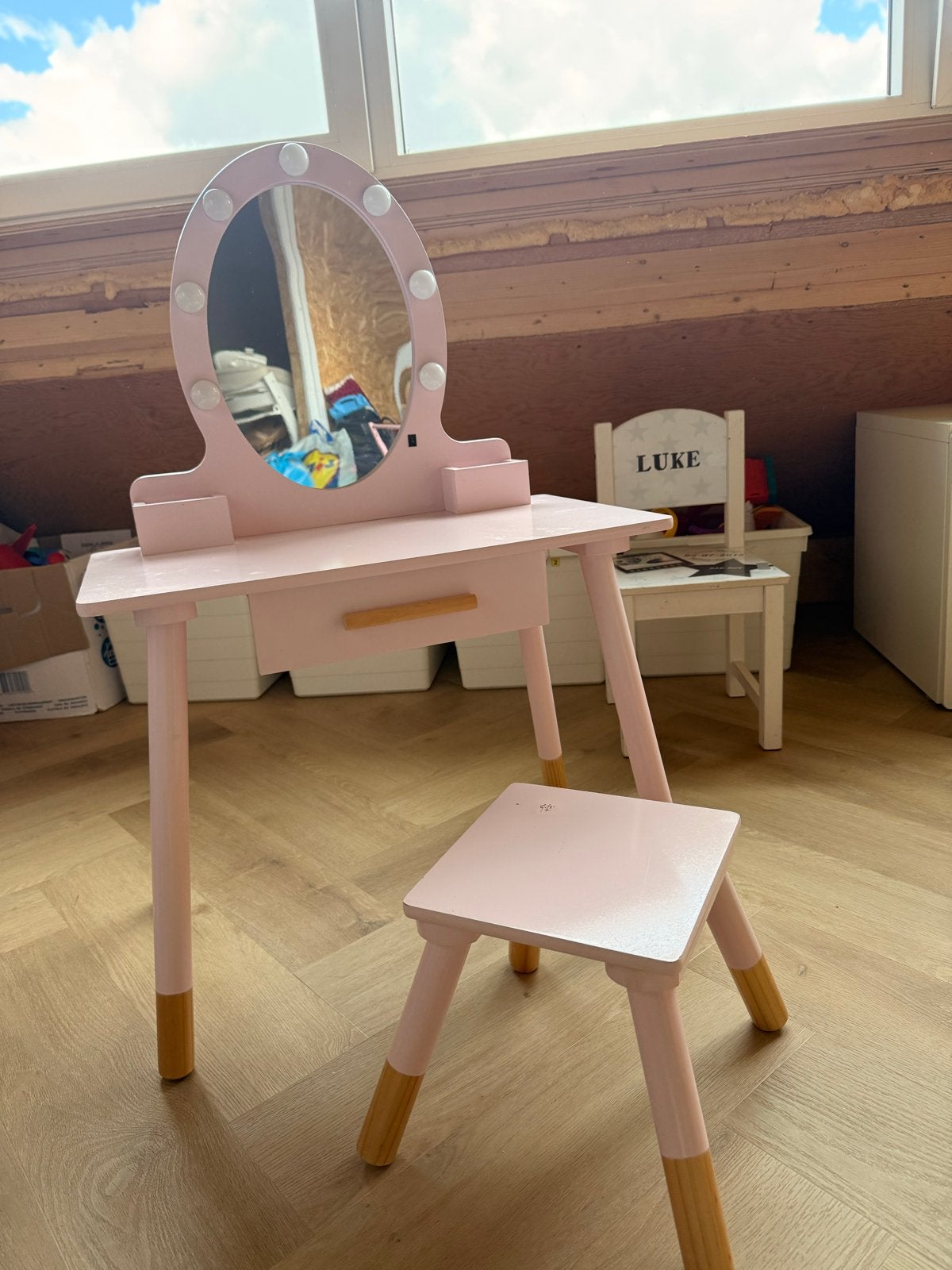 Roze make-up tafeltje met spiegel en krukje voor kind, Ophalen, Gebruikt, Tafel(s) en Stoel(en)