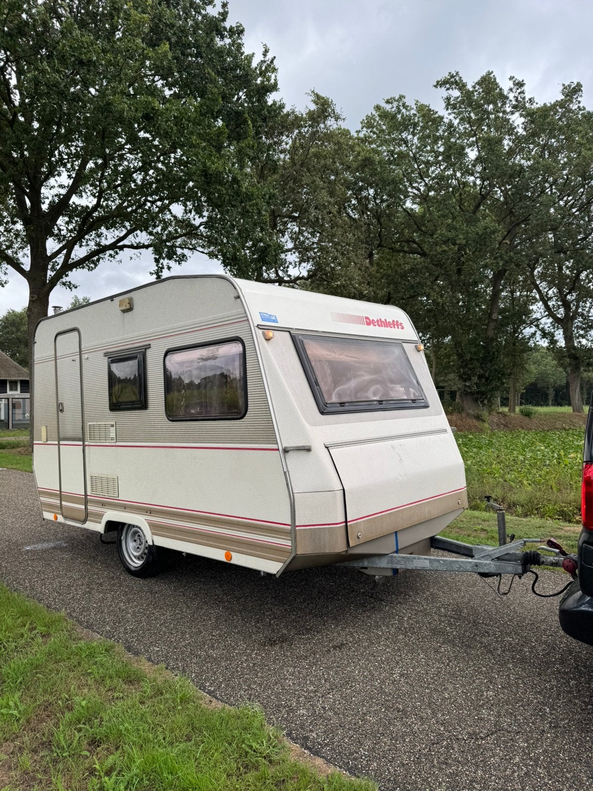 Dethleffs New Line 390 1993 nette caravan. Voortent/luifel, Caravans en Kamperen, Omvormbare zithoek, Treinzit, 750 - 1000 kg