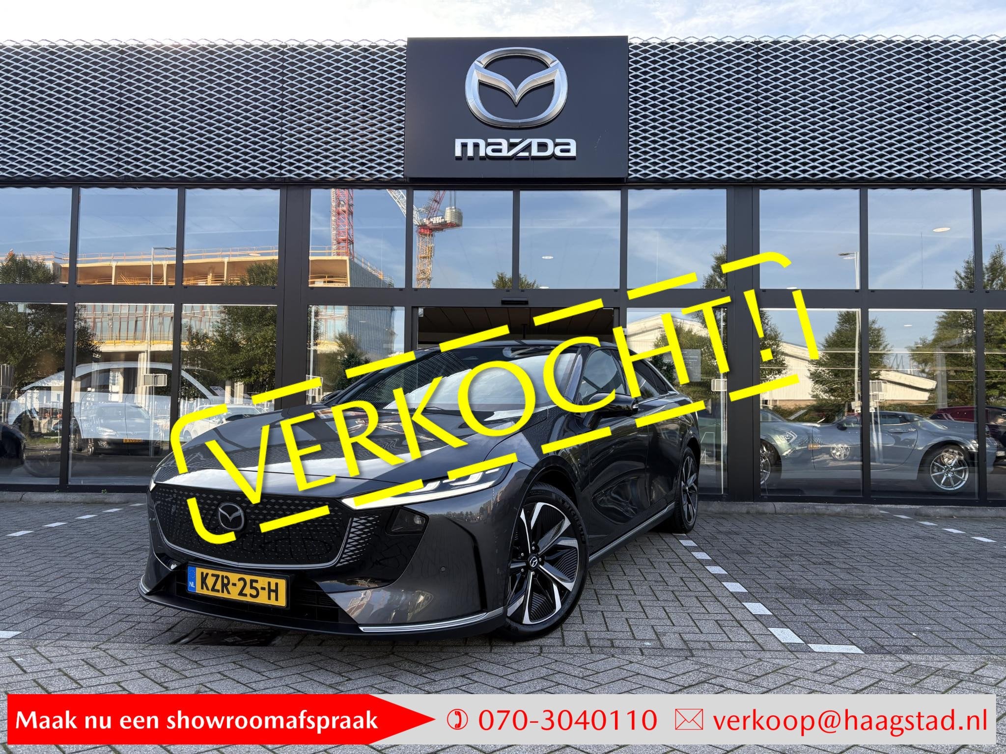 Mazda 6e Takumi Long Range 80 kWh NL auto / Demo korting / H, Auto's, Dealer onderhouden, Achterwielaandrijving, Zwart, 80 kWh
