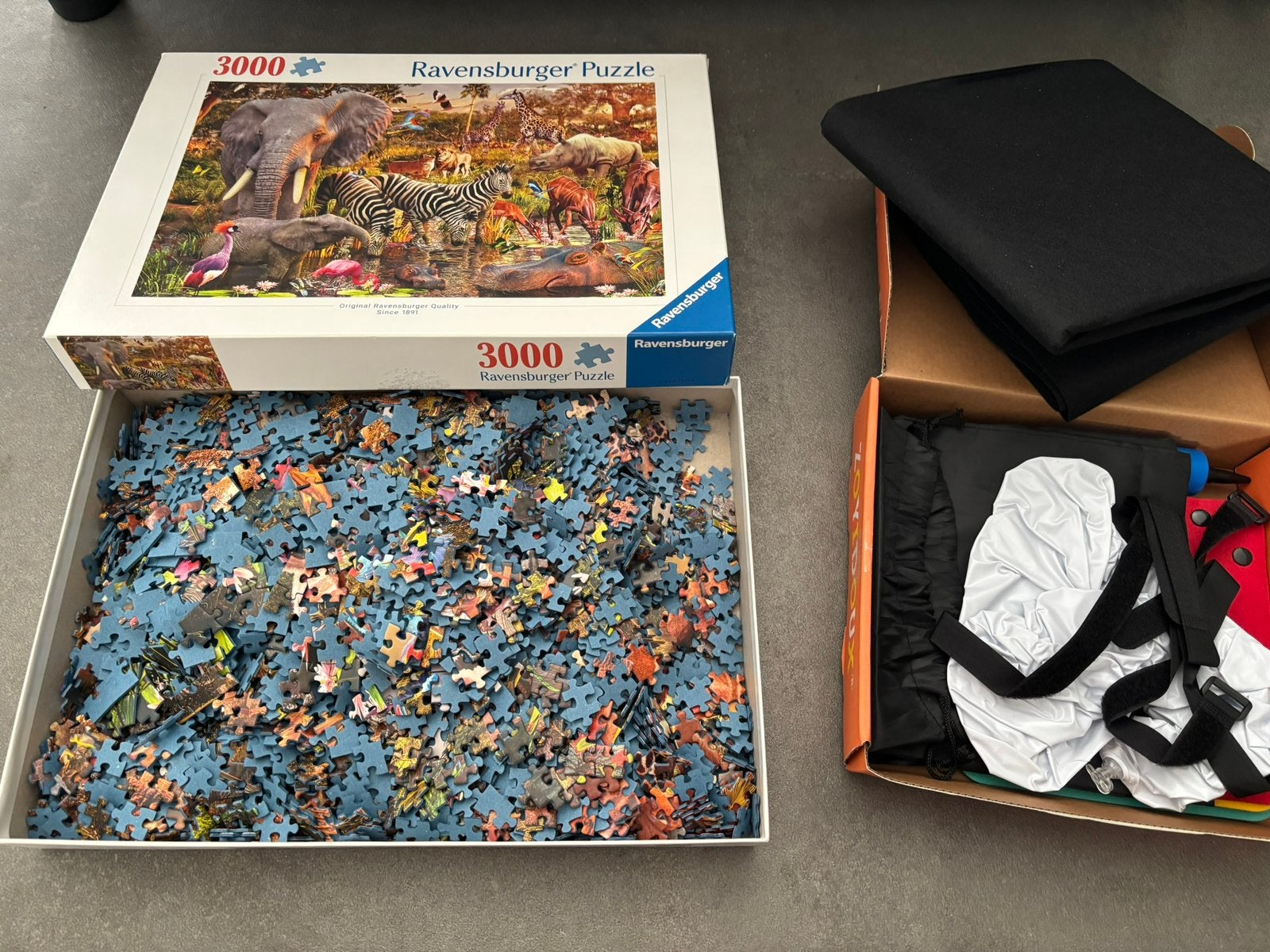 Ravensburger puzzel 3000 stuks - COMPLEET, Ophalen of Verzenden, Meer dan 1500 stukjes, Zo goed als nieuw