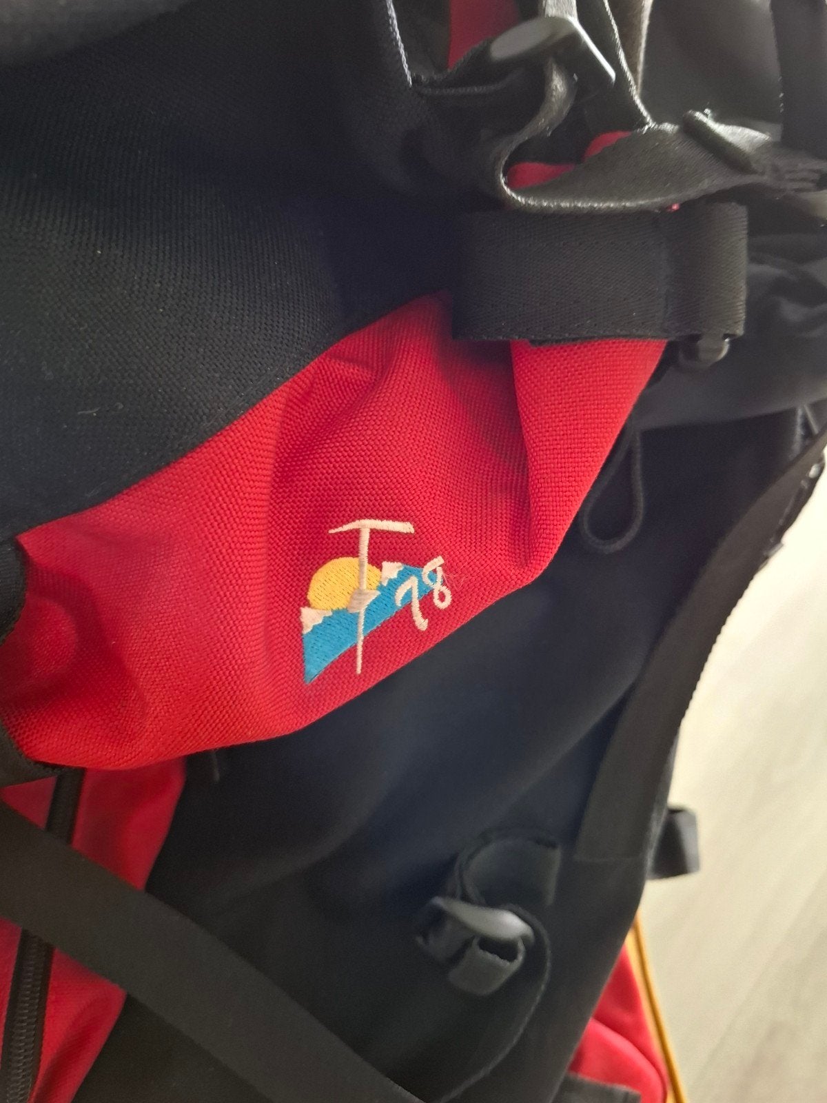 Grote stevige wandel rugzak te koop, Sport en Fitness, Bergsport en Wandelen, Ophalen of Verzenden, Zo goed als nieuw, Rugzak