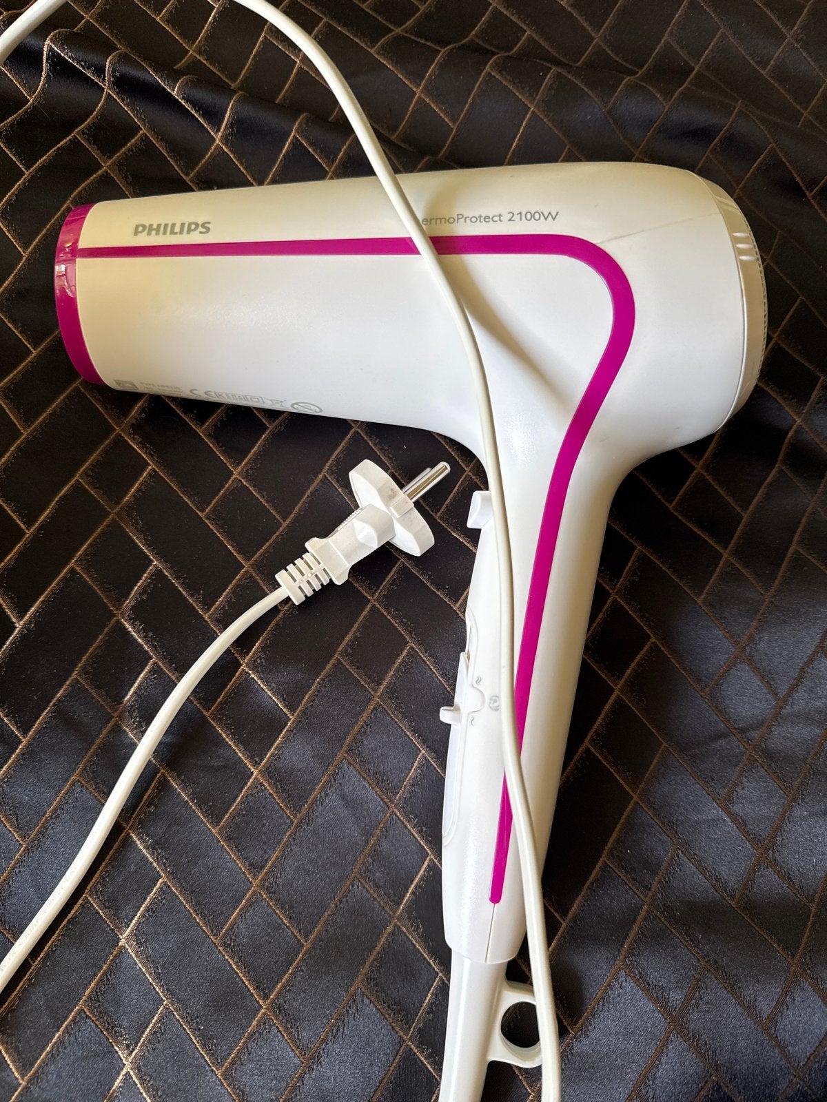 Philips Föhn ThermoProtect 2100W - Zo goed als nieuw, Ophalen, Zo goed als nieuw, Haarverzorging