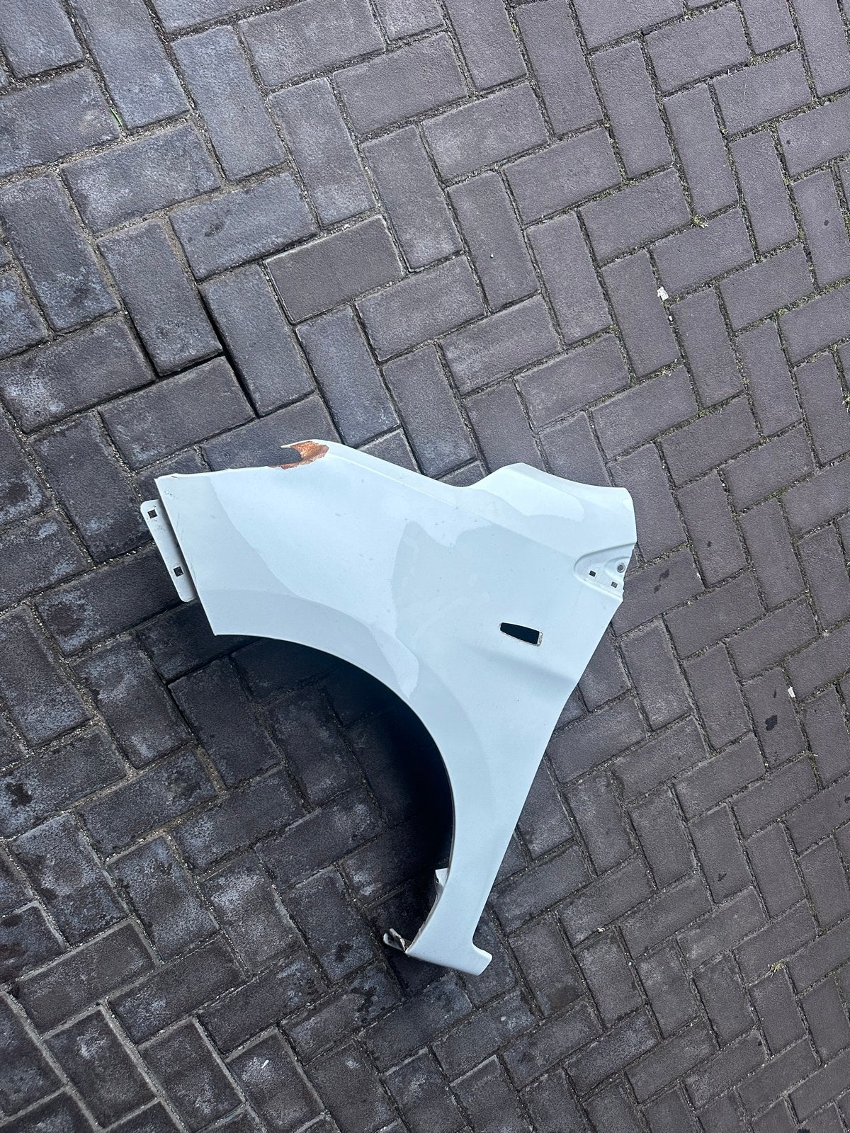 Spatbord links / Scherm Links Mitsubishi space Star 2021, Ophalen, Gebruikt, Voor, Spatbord