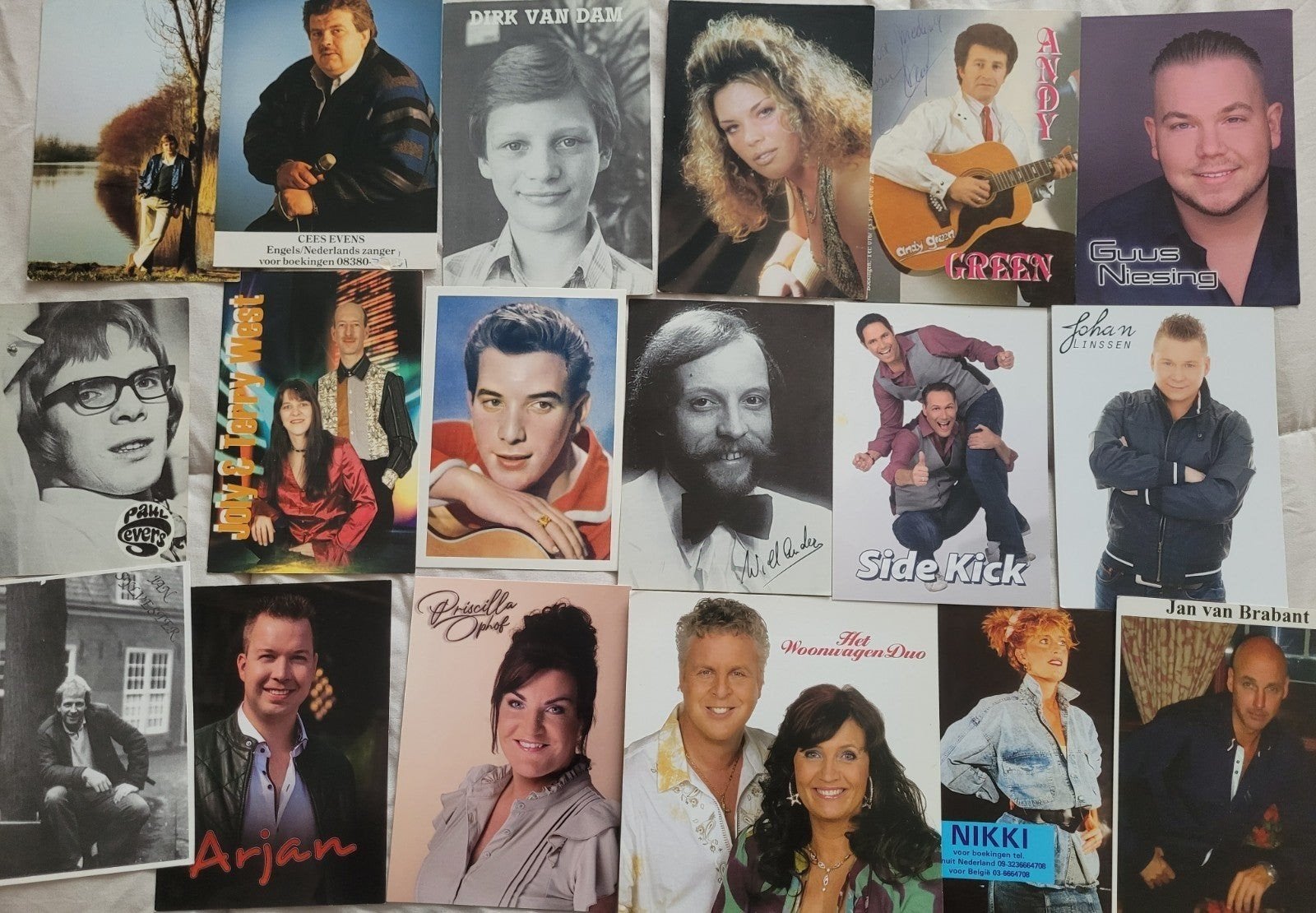 Partij fotokaarten , strooikaarten ( 124 stuks ), Verzamelen, Muziek, Artiesten en Beroemdheden, Ophalen, Zo goed als nieuw, Foto of Kaart