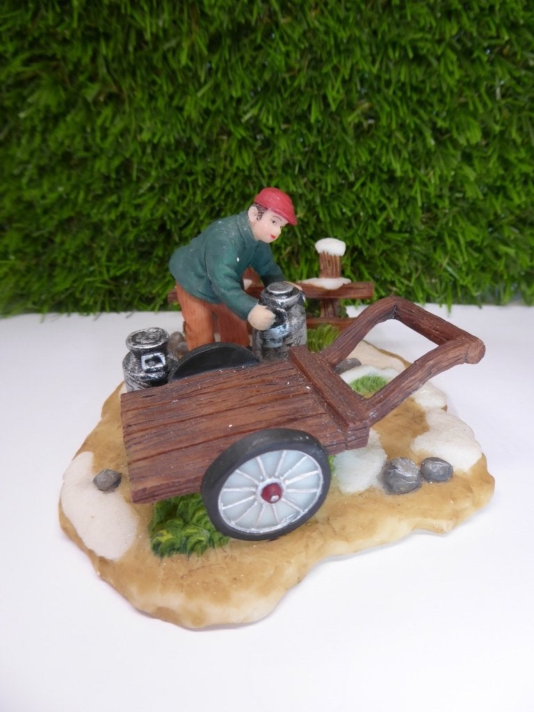 Kerstdorp Item - 28 - Ik ruim alles op, Ophalen of Verzenden, Zo goed als nieuw