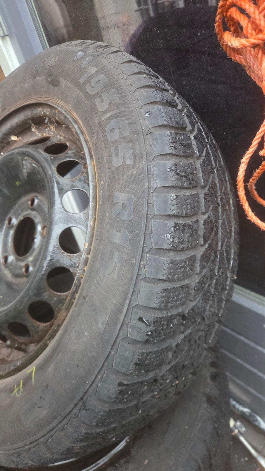renault megane Winterbanden met velgen - 195/65 R15, Ophalen of Verzenden, Gebruikt