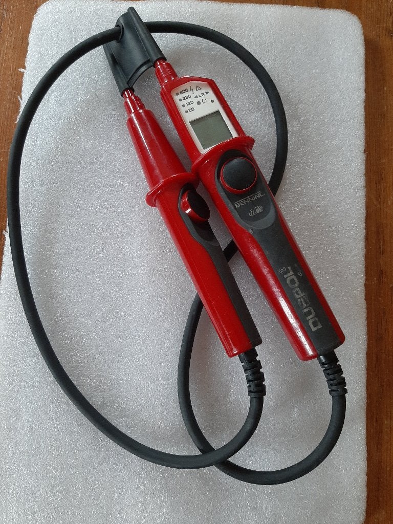 Benning duspol  Digital  IP 64 2 polige spanningzoeker, Ophalen of Verzenden, Zo goed als nieuw, Elektriciteit