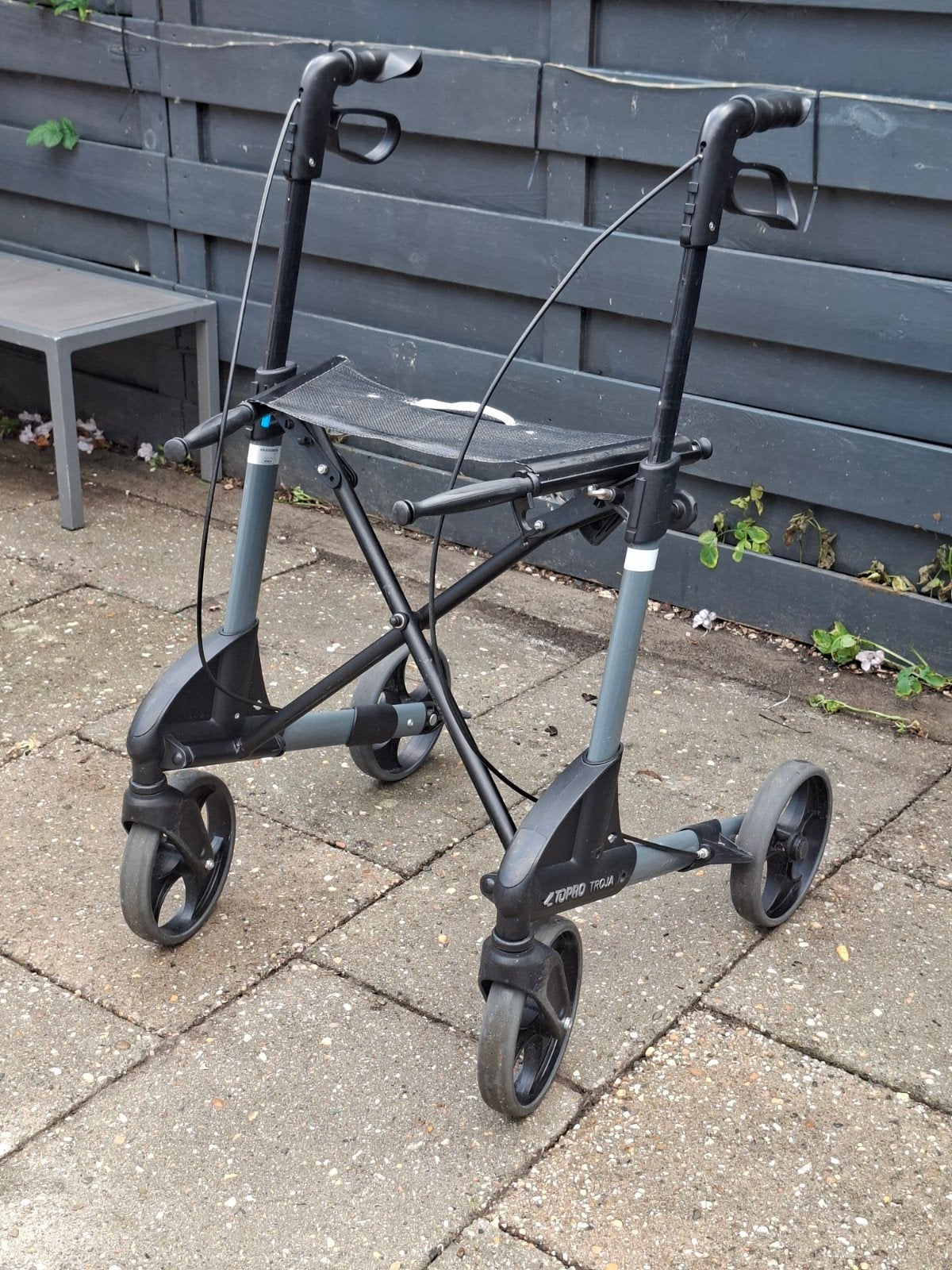 Topro Troja superlichtgewicht opvouwbare rollator., Diversen, Rollators, Ophalen, Lichtgewicht, Zo goed als nieuw