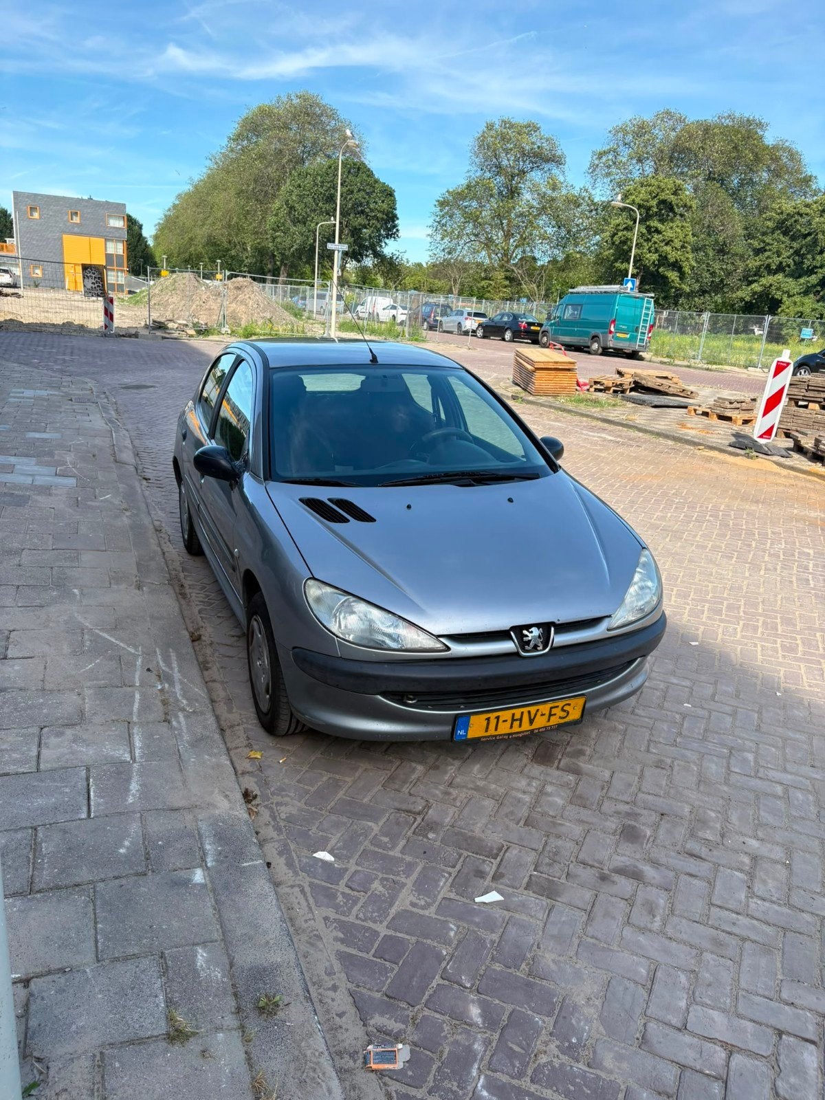 Peugeot 206 1.4 5D 2002 Grijs, Auto's, Peugeot, Voorwielaandrijving, 31 €/maand, 4 cilinders, Origineel Nederlands