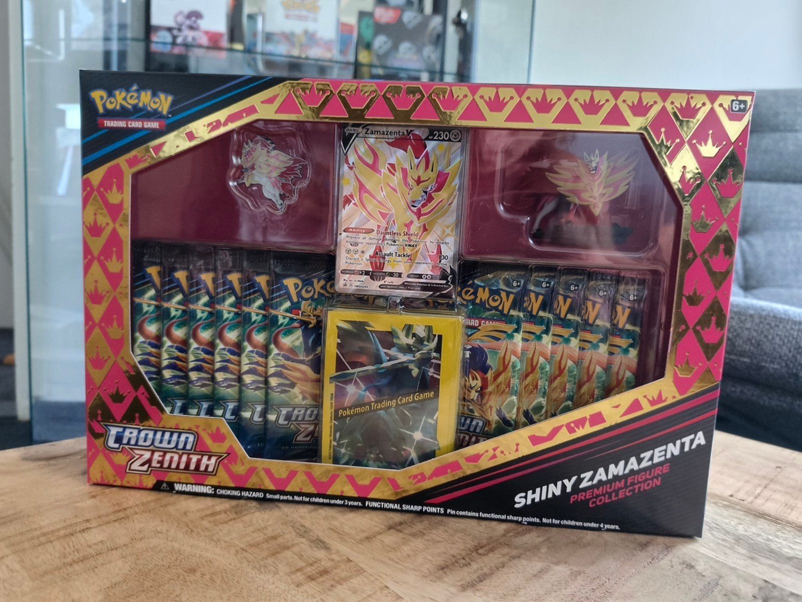 Shiny Zamazenta Premium Figure Collection - Crown Zenith, Hobby en Vrije tijd, Verzamelkaartspellen | Pokémon, Ophalen of Verzenden