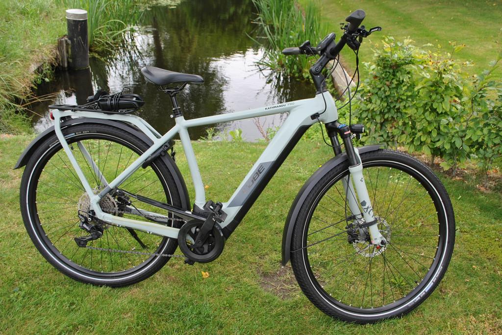 CUBE Kathmandu Pro Framemaat 54 cm 625 WH accu