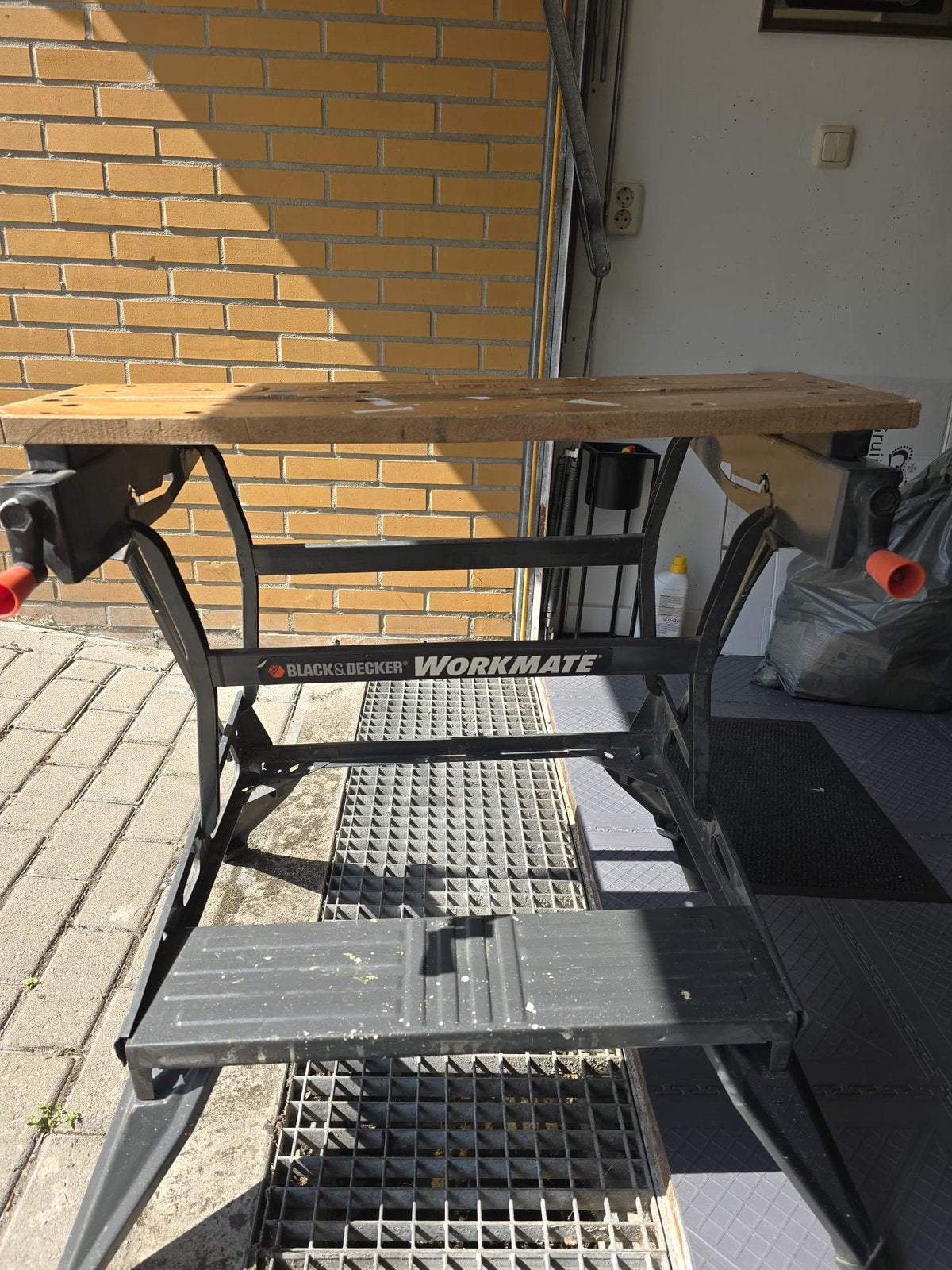 Black & Decker Workmate, Ophalen