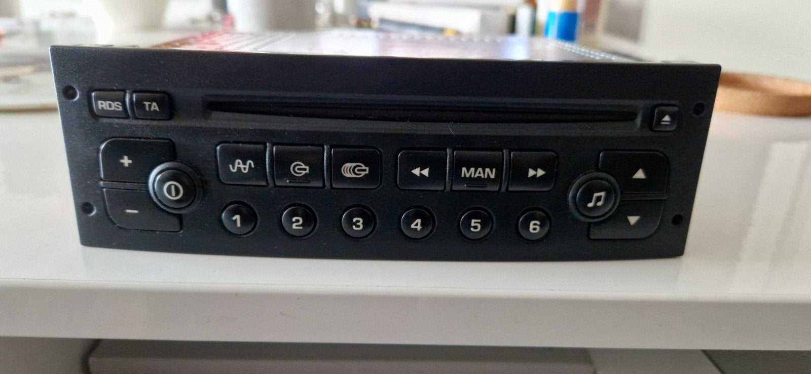 Radio/cd speler met opbergvak Peugeot 307 CC, Ophalen of Verzenden, Zo goed als nieuw
