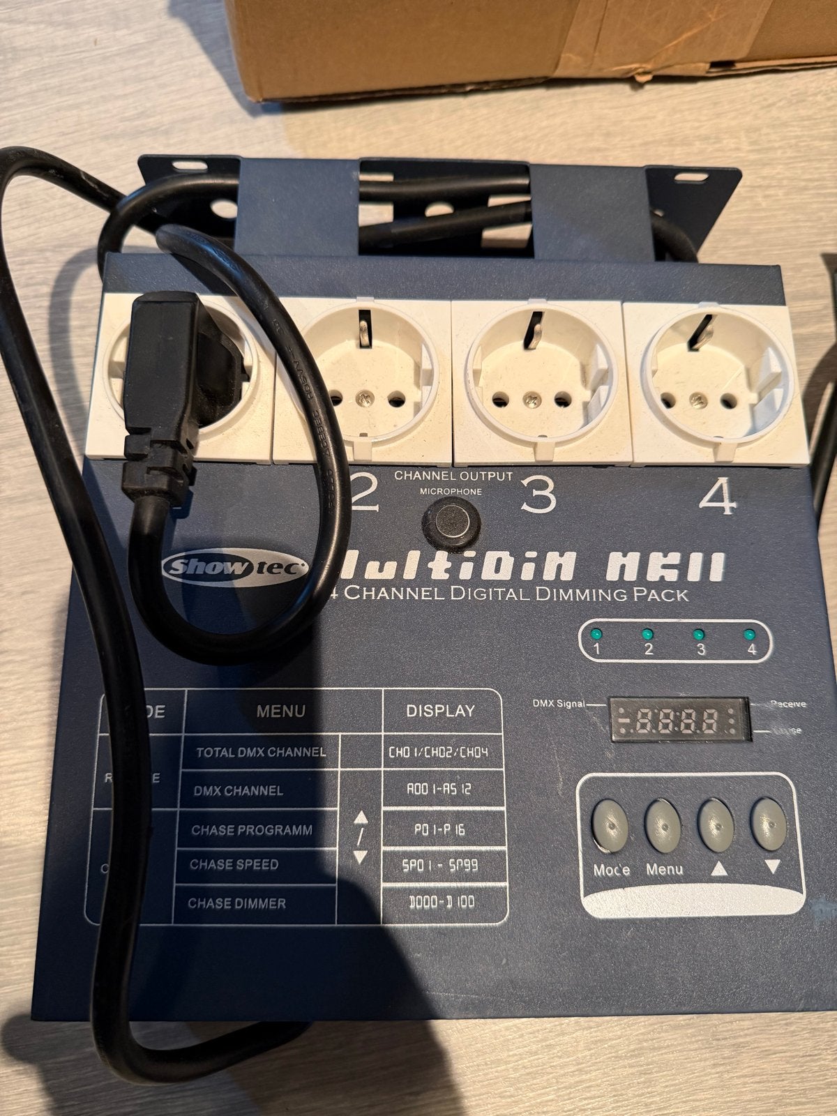 Prijs voor 2x Showtec MultiDim MKII 4-kanaals DMX dimmerpack, Ophalen of Verzenden, Gebruikt