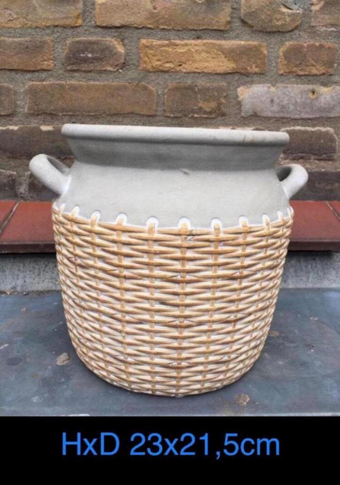 Mooie decoratieve bloempot 23cm met een unieke rieten look, Ophalen, Steen, Rond, Binnen