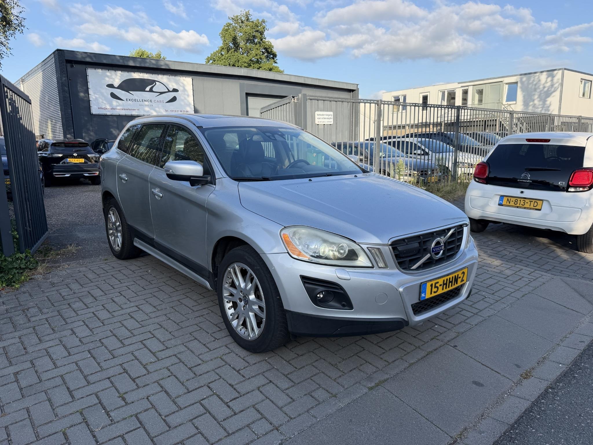 Volvo XC60 2.4 D5 AWD Summum, Auto's, Volvo, Automaat, 1716 kg, Gebruikt, Zwart