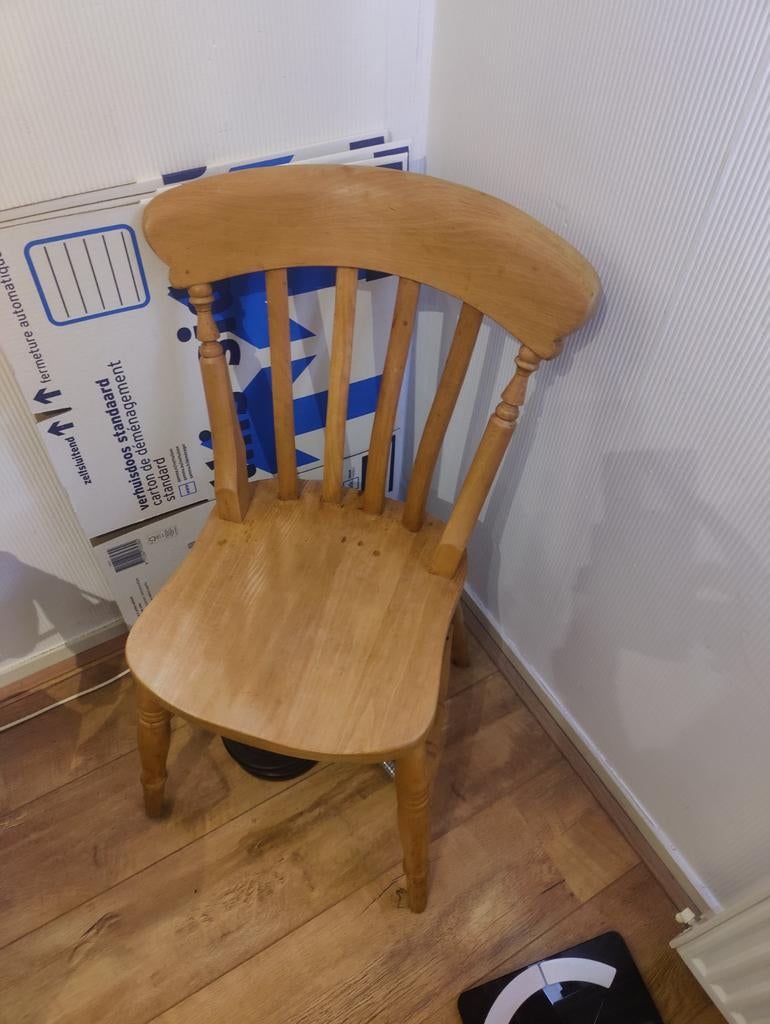 Houten stoel, klassiek design, Ophalen, Gebruikt, Overige kleuren, Klassiek
