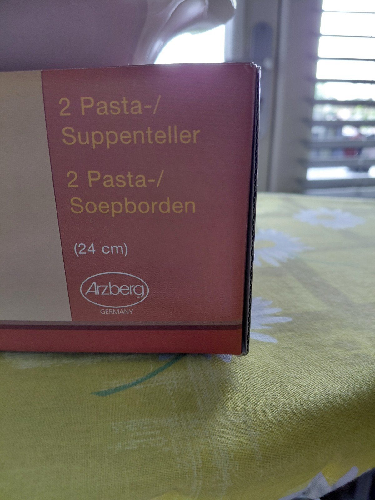 Te koop.Dinerborden en Pastaborden - Nieuw in doos, Huis en Inrichting, Ophalen, Arzberg, Nieuw, Bord(en)