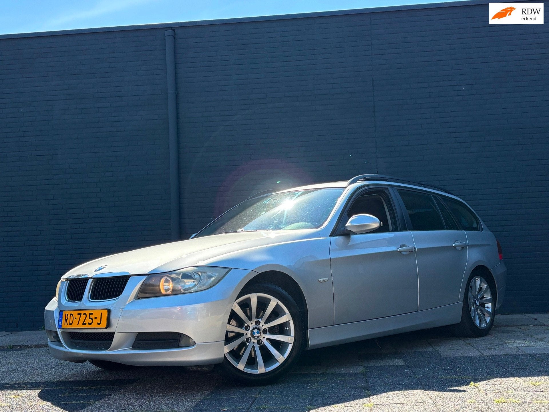 BMW 3-serie Touring 318i | Automaat | Pano | Stoelverwarming, Automaat, 4 cilinders, 129 pk, 1435 kg