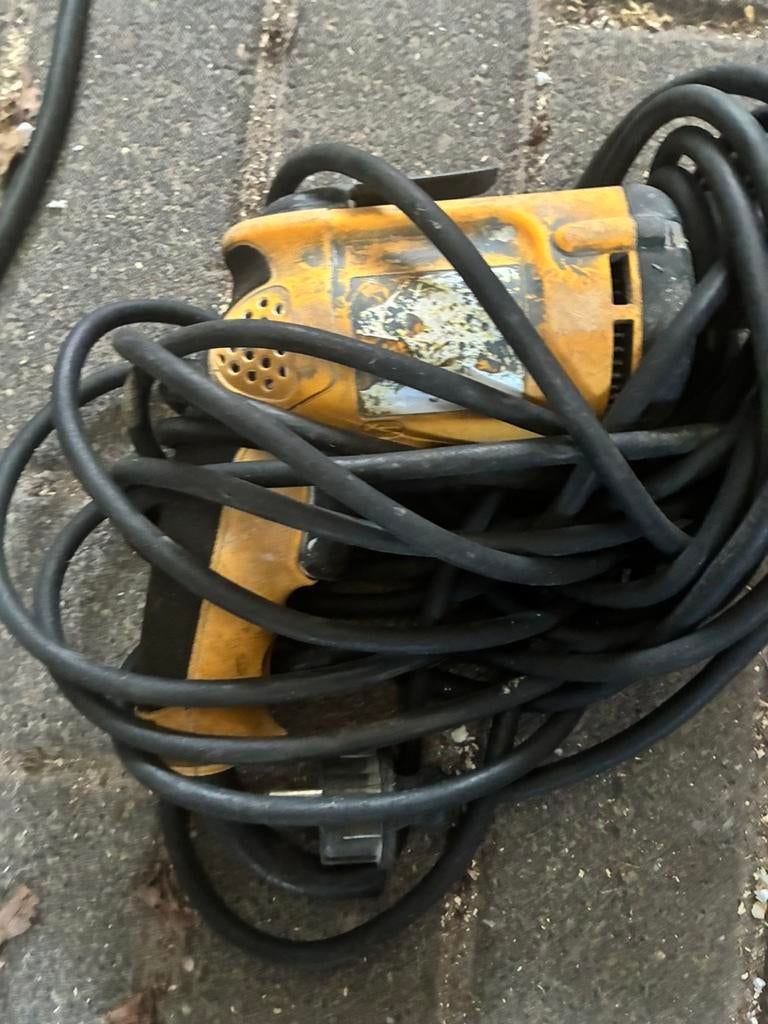 Te koop de walt gipstol met lang snoer, Ophalen of Verzenden, Gebruikt, 150 tot 250 ampère
