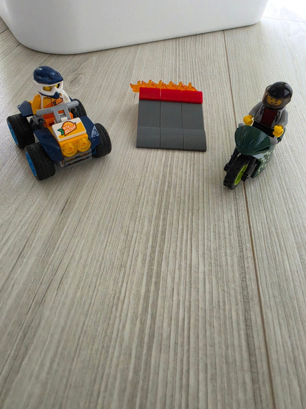 Lego City Stuntteam (60255), Ophalen of Verzenden, Zo goed als nieuw