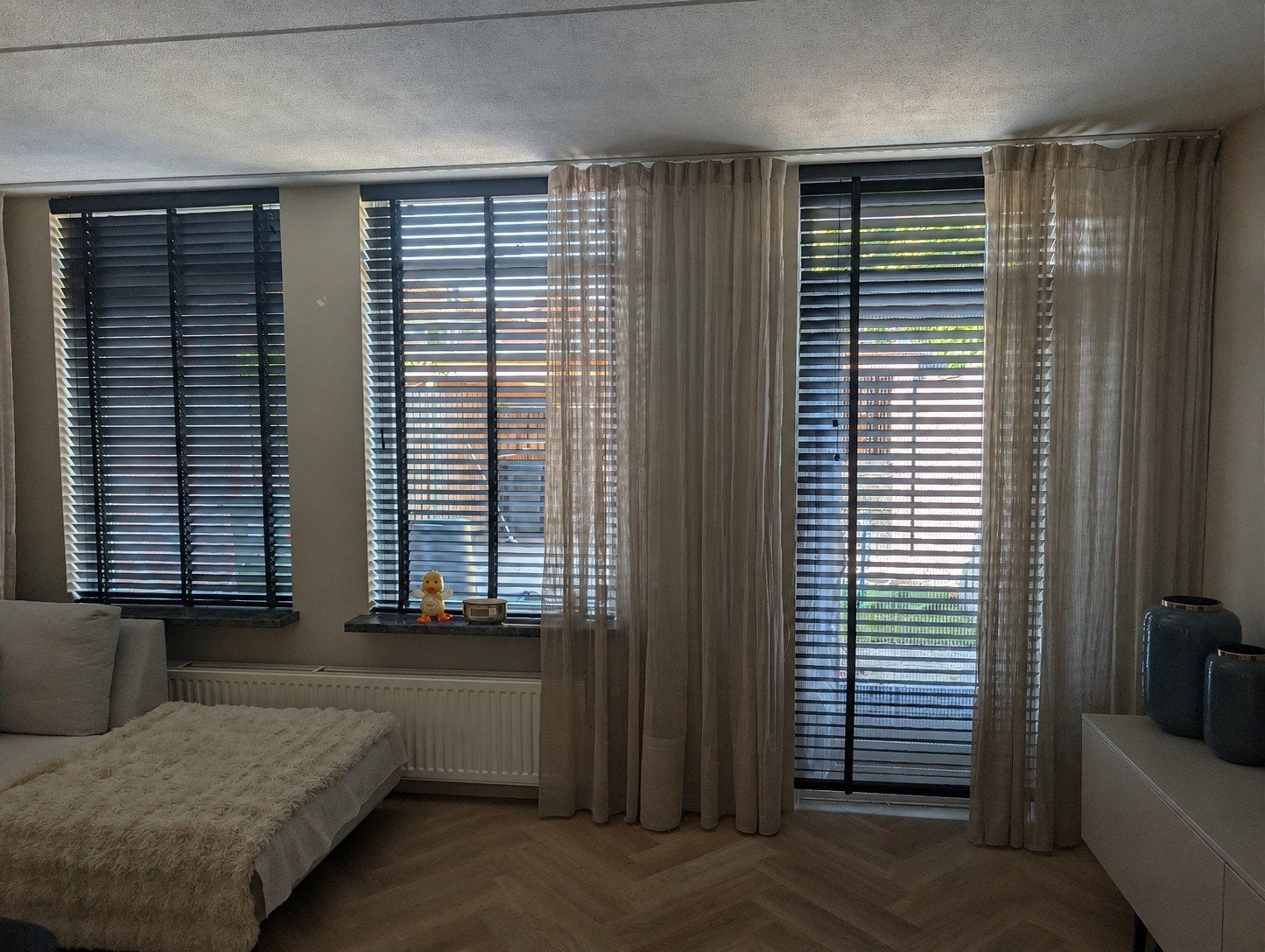 5x Zwarte Houten Jaloezieën - 4x Raam, 1x Deur, Jaloezie, In te korten, Zwart, Hout