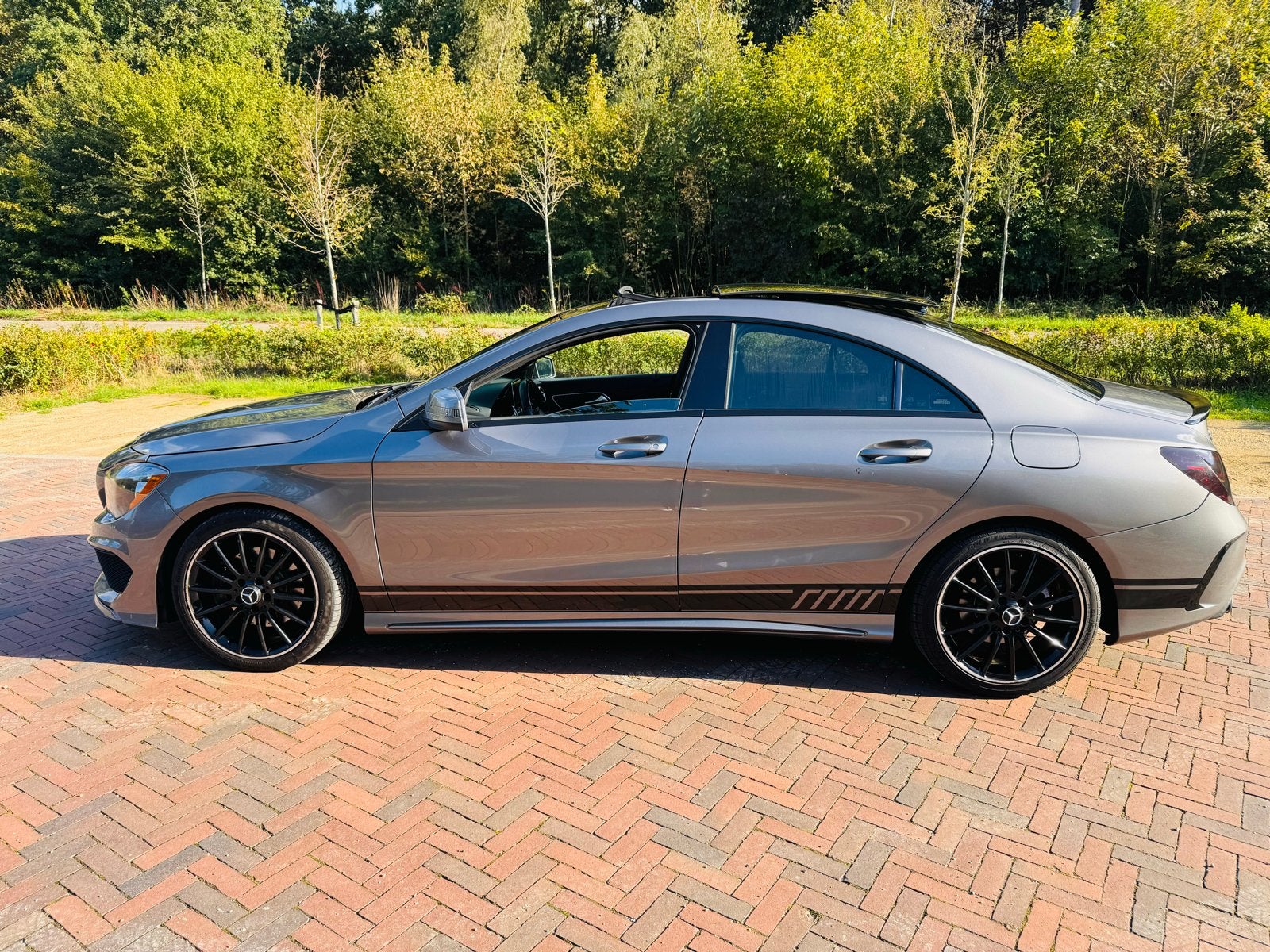 Mercedes-Benz Mercedes 2014 Grijs, Auto's, 1500 kg, 1991 cc, 5 stoelen, 75 €/maand