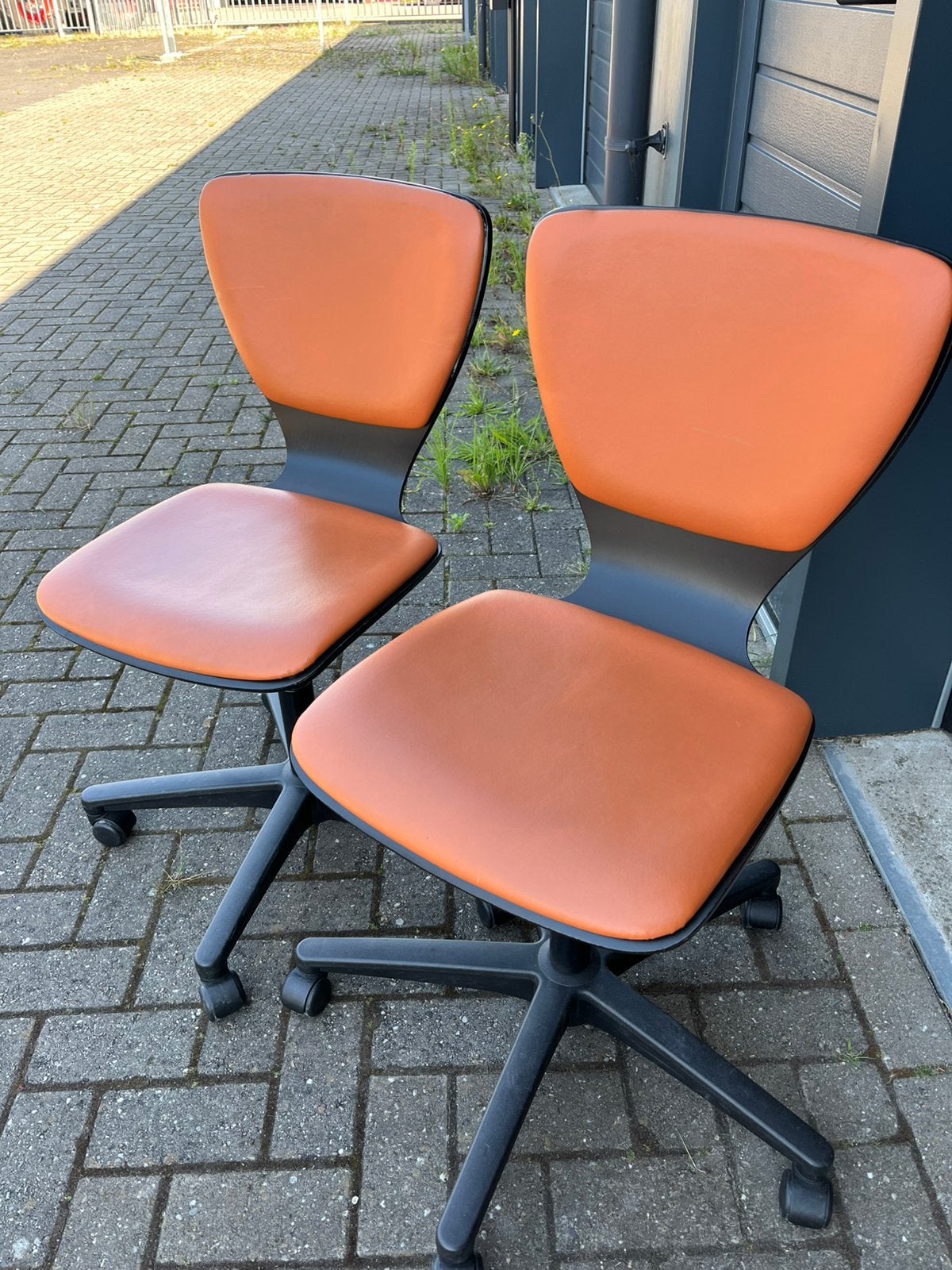 Schoolstoel in hoogte verstelbaar, Ophalen, Zo goed als nieuw, Zwart, Bureaukruk