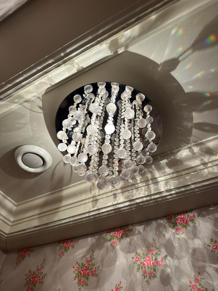 Kroonluchter plafondlamp met kralen - Mooi lichteffect, Ophalen of Verzenden, Gebruikt, Metaal
