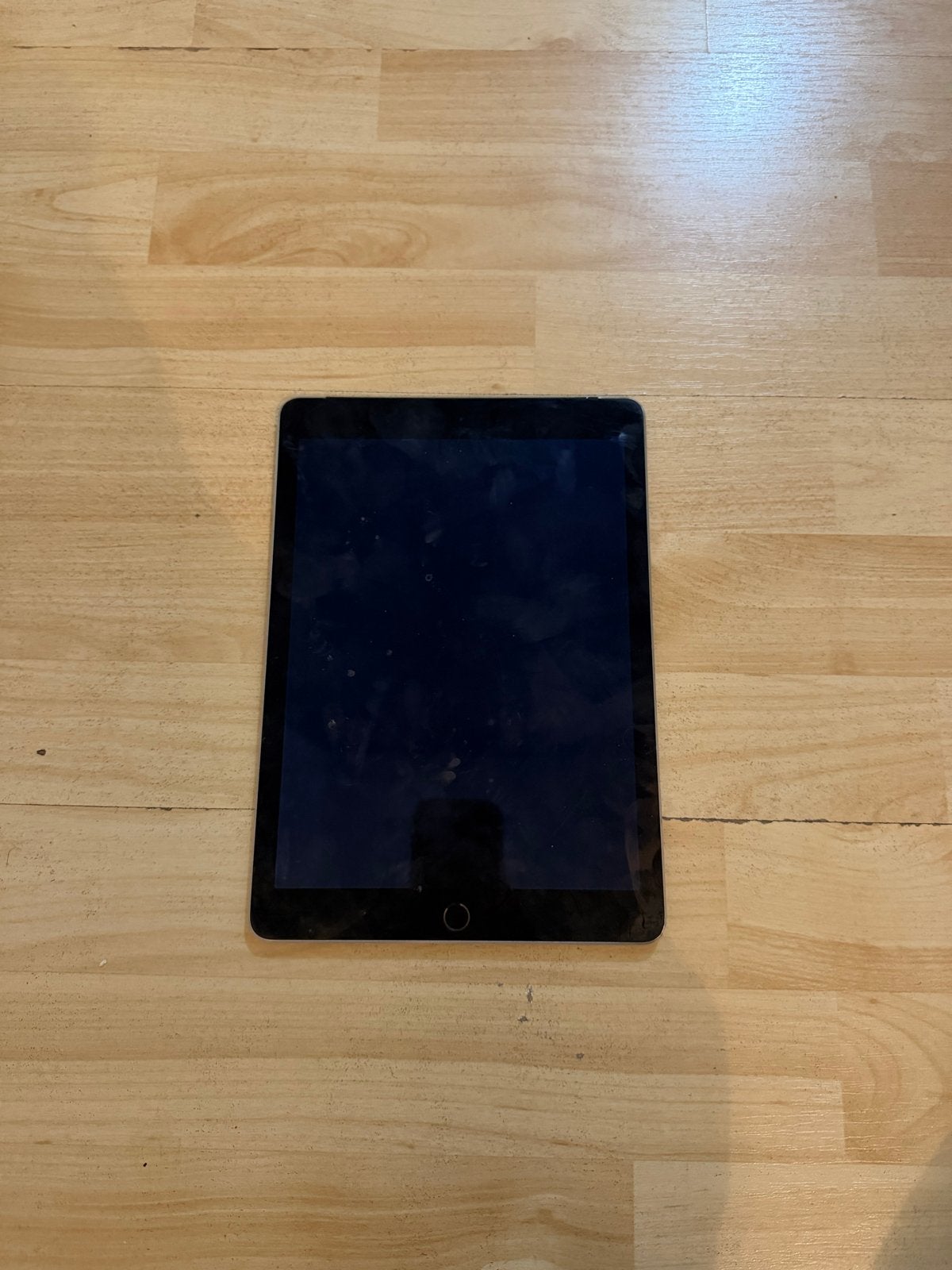 Apple iPad Air 2 32GB WiFi + 4G - Goed werkend, Computers en Software, Apple iPads, 9 inch, Gebruikt, 32 GB, Apple iPad Air