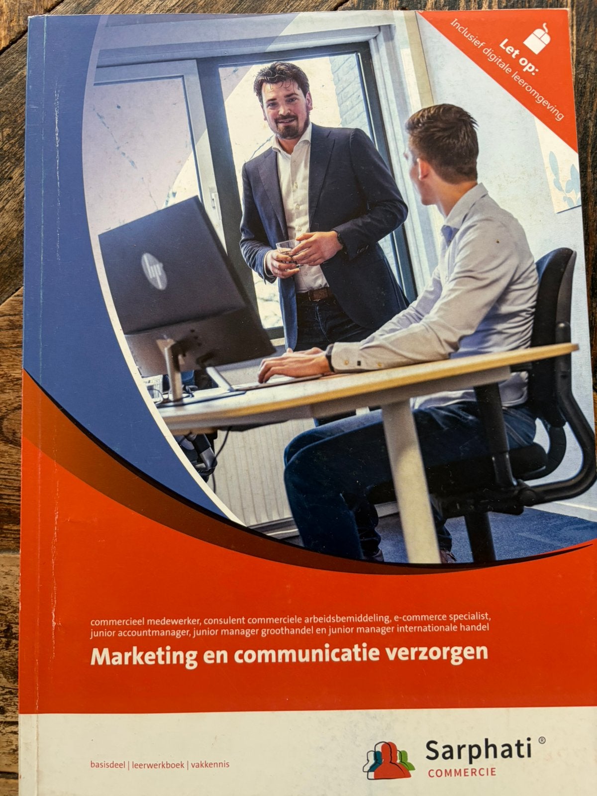 Studie boeken junior account manager. Mbo leerjaar 1, Ophalen of Verzenden, Zo goed als nieuw