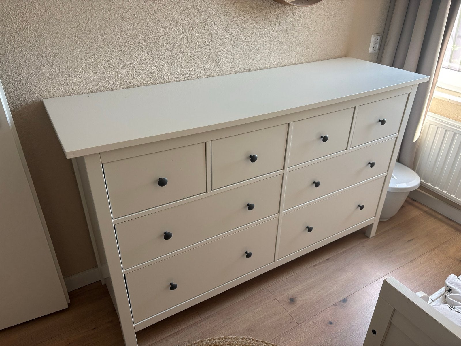 Witte ladekast van ikea  - Zo goed als nieuw, Huis en Inrichting, Kasten | Ladekasten, Ophalen, 5 laden of meer, 100 tot 150 cm