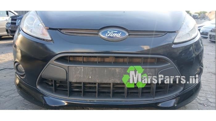 Voorbumper van een Ford Fiesta, Gebruikt, -, -, Ophalen of Verzenden