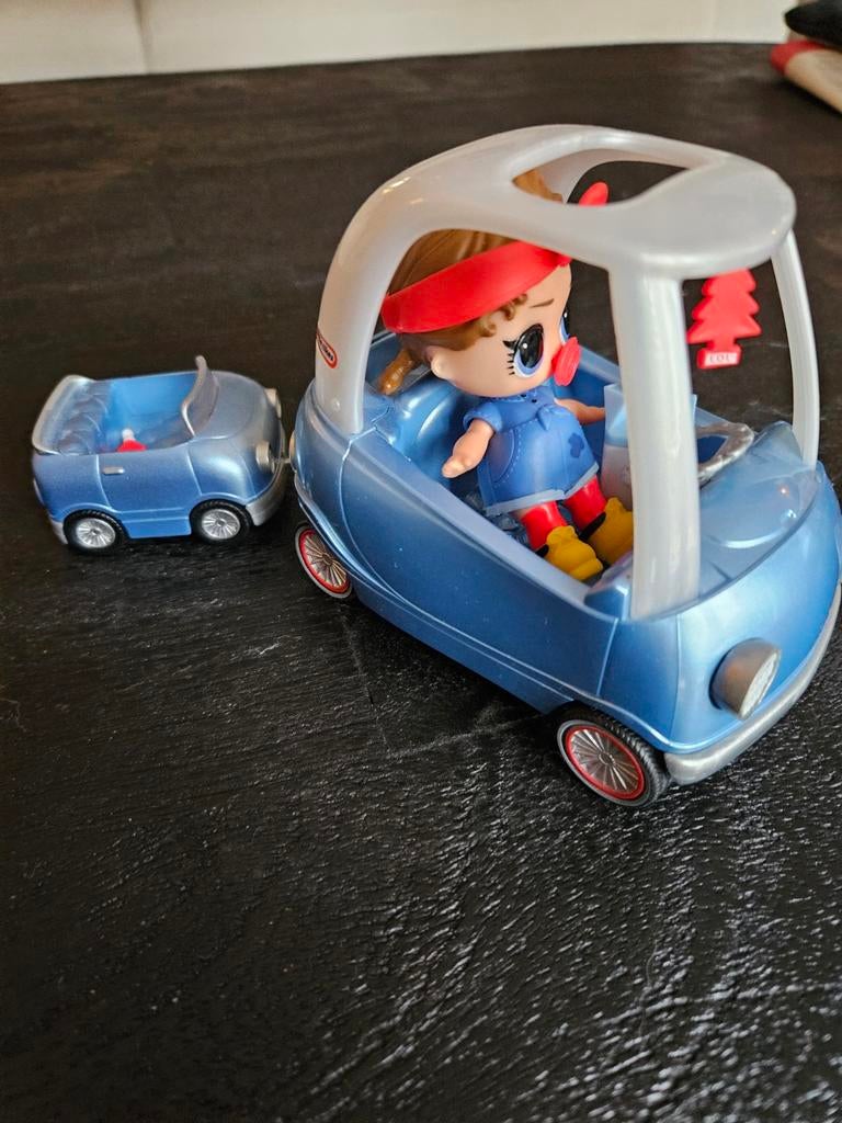 LOL Surprise Auto met pop en mini auto, Kinderen en Baby's, Ophalen, Zo goed als nieuw