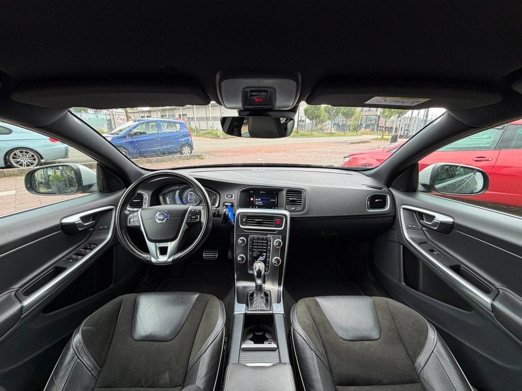 Volvo V60 1.5 T3 Summum AUT|Navi|Cruise|Stoelvw|DealerOH!, 12 maanden, Euro 6, 4 cilinders, Origineel Nederlands