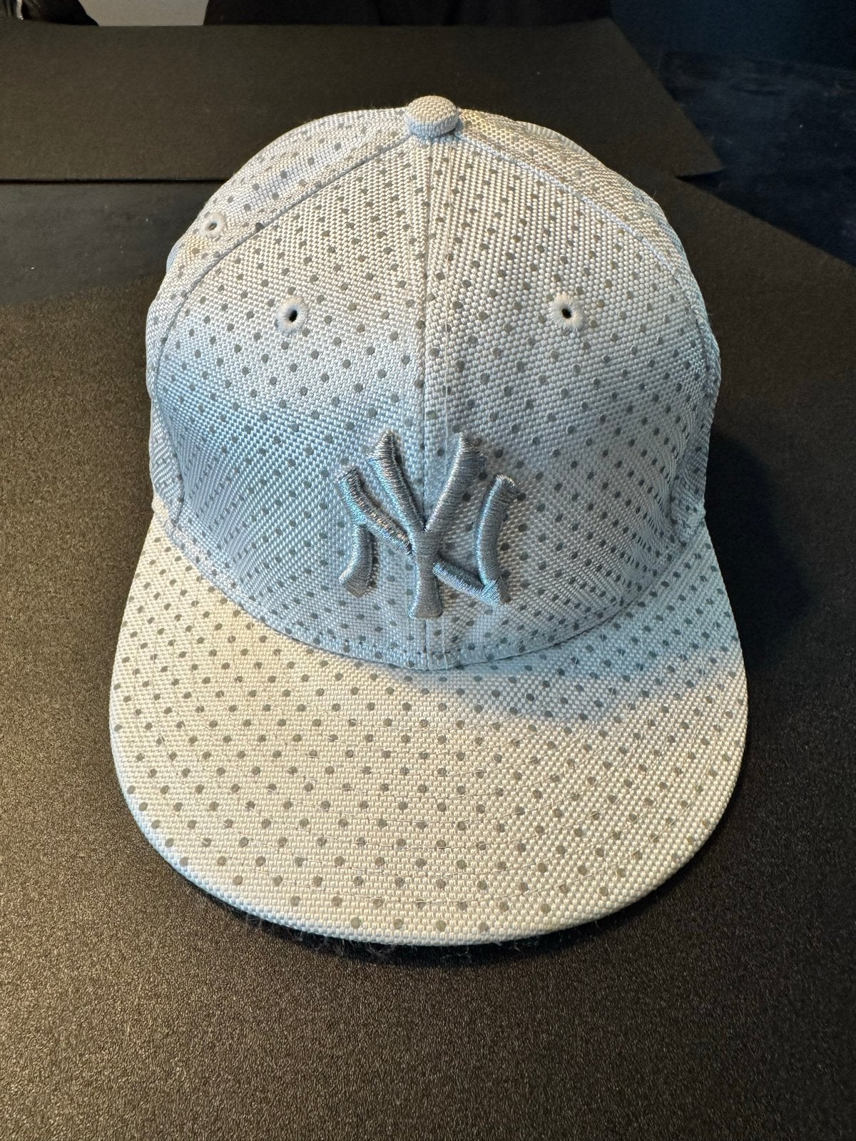 New Era 59FIFTY New York Yankees Pet - Maat 7 1/8 (56.8cm), Ophalen of Verzenden, Zo goed als nieuw, Pet
