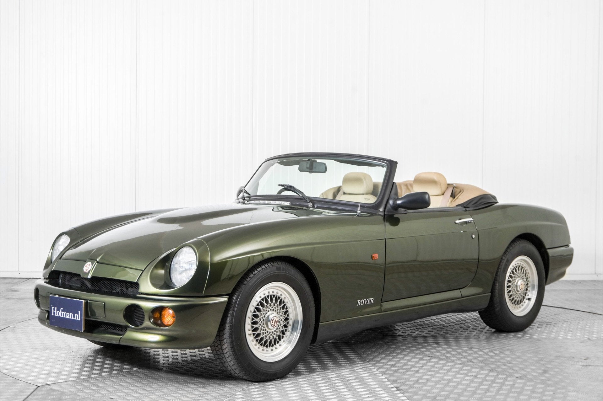 MG RV8 4.0 V8 RHD (bj 1995), Auto's, Metallic lak, Achterwielaandrijving, Gebruikt, 190 pk
