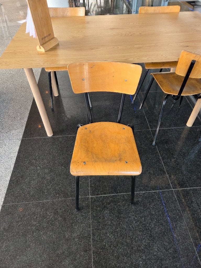 School stoeltje, Ophalen, Gebruikt, Overige kleuren, Vijf, Zes of meer stoelen