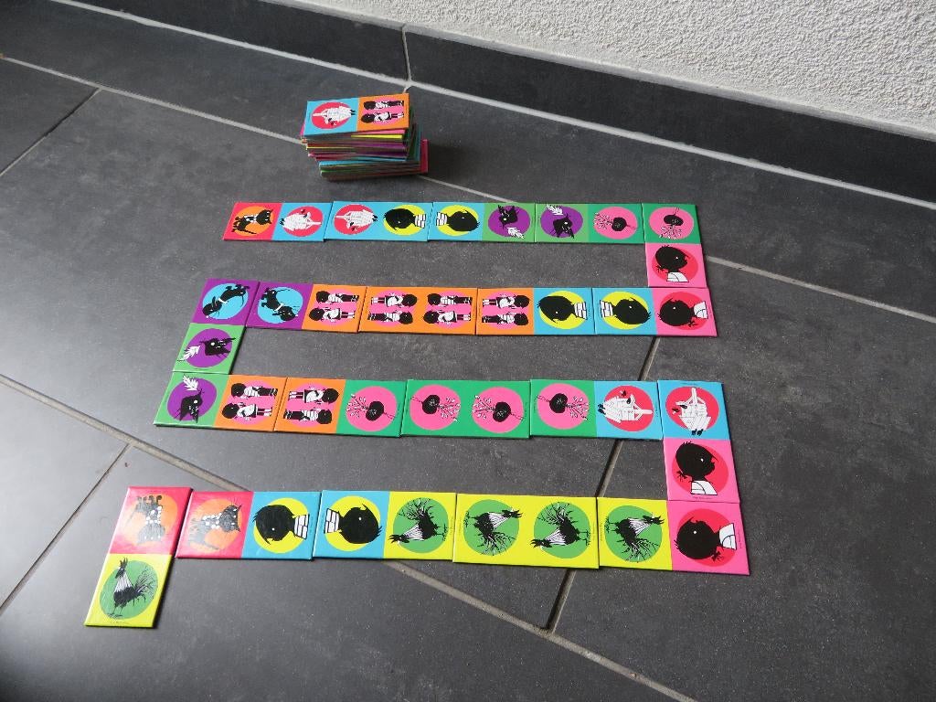 Jip en Janneke domino spel, 45 delig, compleet, Drie of vier spelers, Ophalen of Verzenden, Zo goed als nieuw
